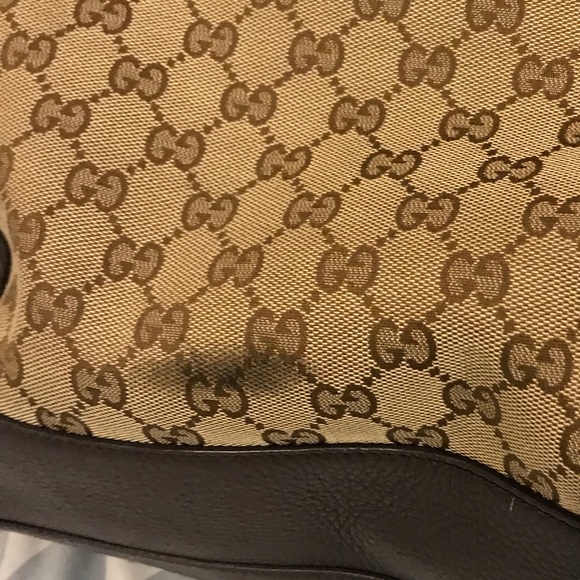 Authentic GUCCI Diana. - Picture 8 of 8